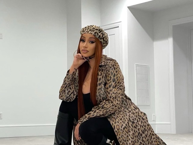 Сardi B отсудила $ 1,3 миллиона в иске за клевету. Ее обвиняли в проституции и наркомании