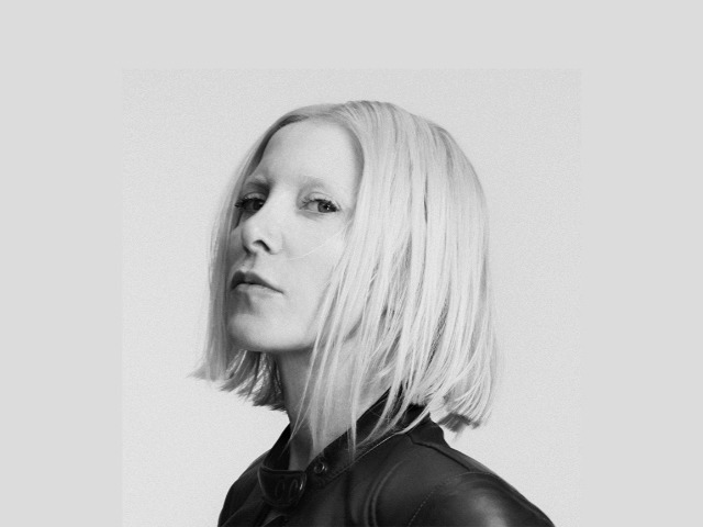 Кто такая Эллен Аллиен и зачем она едет в Киев