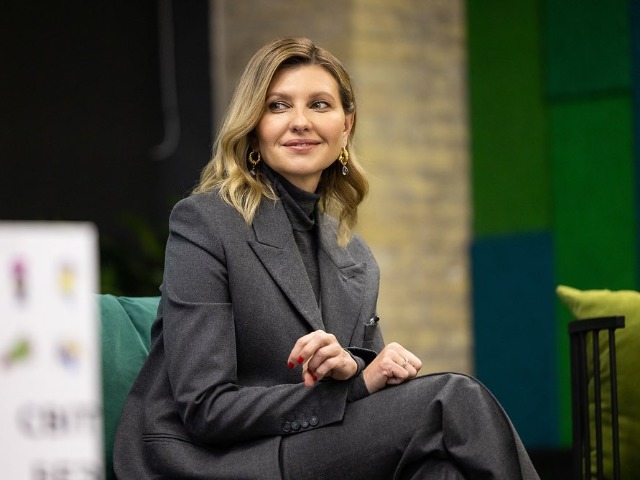 "Захоплення й уклін": Олена Зеленська подякувала українським захисницям