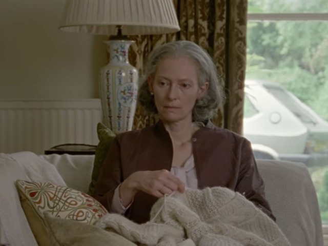 Смотрите: Трейлер второй части "Сувенира" с Тильдой Суинтон и ее дочерью