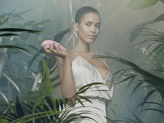 Womanizer выпустили первый в мире биоразлагаемый клиторальный стимулятор