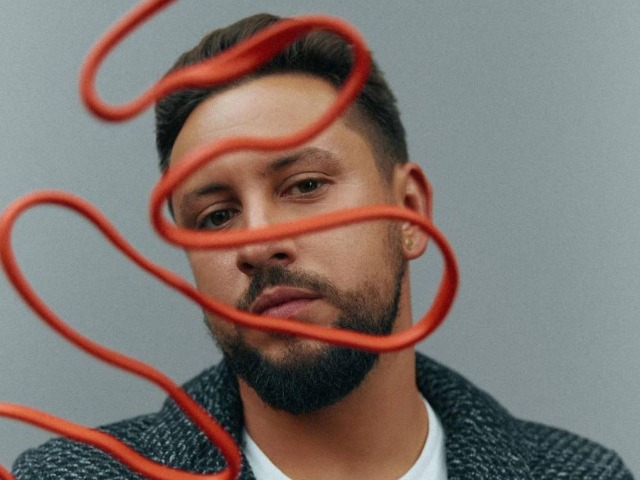 "Війна – твоє ім’я": Monatik поділився зворушливою піснею про події в Україні