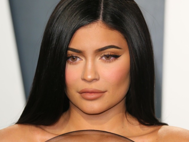 Кайли Дженнер побила новый рекорд в инстаграме