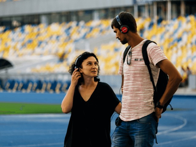 Стадион для двоих зрителей: В Киеве представят новый иммерсивный спектакль 