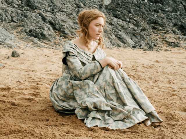 Запрещенная любовь: Сирша Ронан о съемках в ЛГБТ-драме "Аммонит"