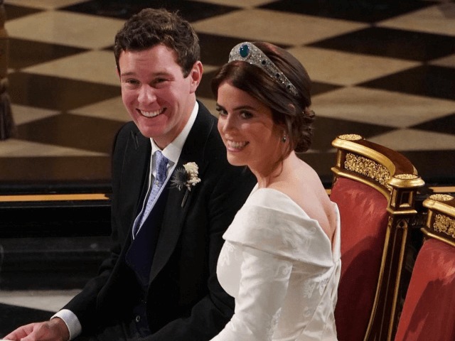 9-й правнук королевы Елизаветы: Принцесса Евгения родила первенца