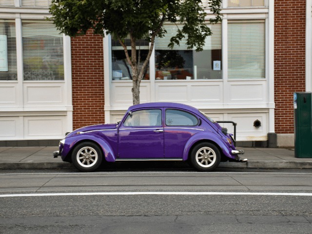 В ЕС запретят продавать автомобили на бензине и дизеле с 2035 года