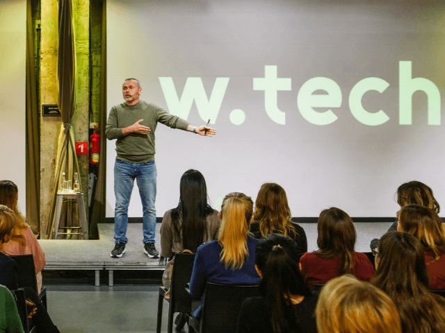 Предприниматель Евгений Черняк: "Сейчас — лучший день в вашей жизни"