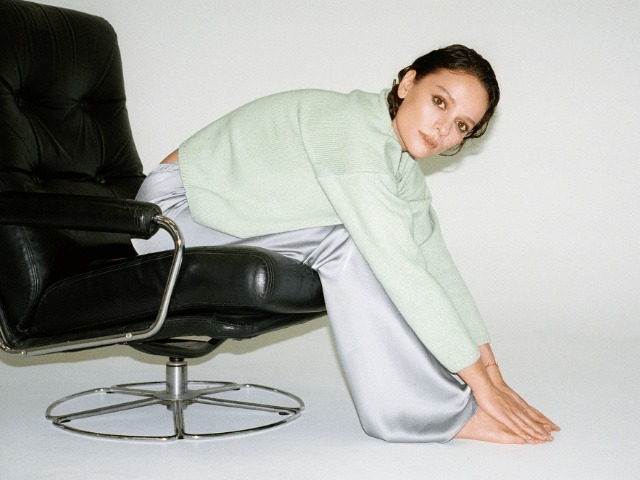 Утилітарний жіночий гардероб: Стиліст Маргарита Мурадова розробила колекцію для українського бренду Jul