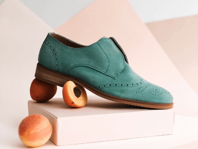 Совет экспертов: Как правильно ухаживать за замшевой обувью