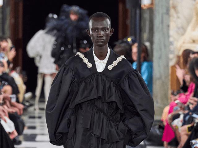 Антитеза та гра: перша чоловіча колекція Simone Rocha