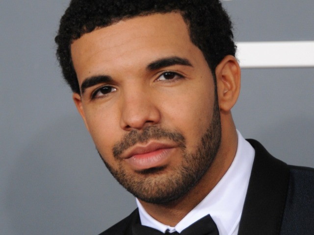 Назван самый популярный музыкант 2021 года. Его трек слушал каждый 131-й человек в мире