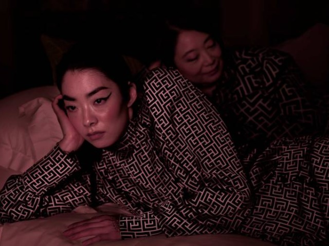 Balmain проведут выставку фотографий и пожертвуют вырученные деньги на борьбу со СПИДом