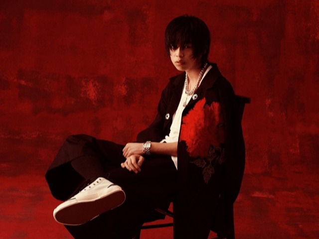 Yohji Yamamoto перевыпустил коллекцию 1996 года Replica 