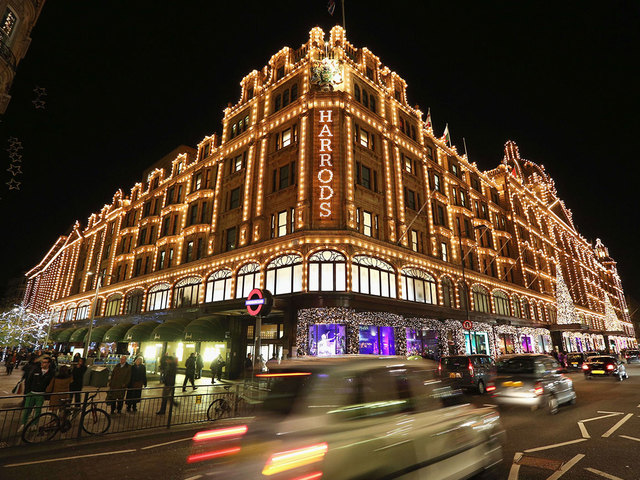 Универмаг Harrods закрыли впервые за 170 лет