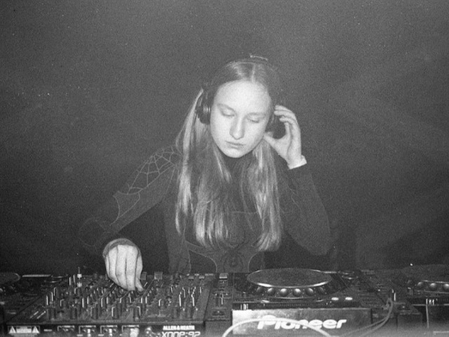 Кого из украинских артистов стоит послушать на киевском фестивале Outside Festival