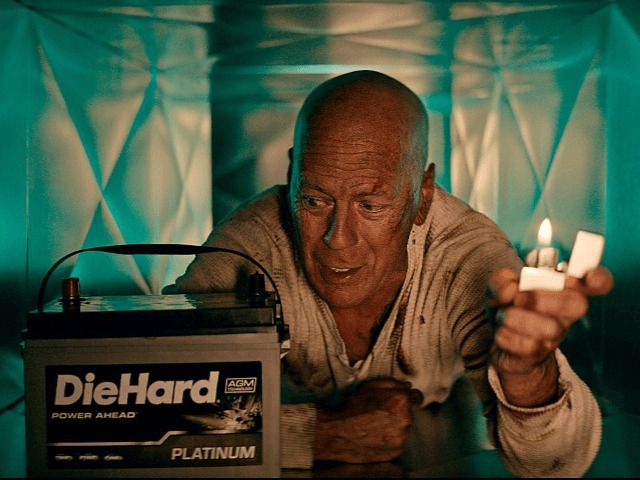 "Крепкий орешек" возвращается: Брюс Уиллис снова сыграл Джона Макклейна