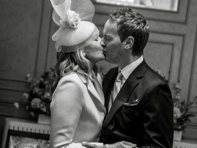 Кім Кетролл вийшла заміж за Рассела Томаса: деталі камерної церемонії в Лондоні