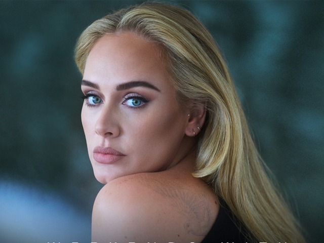 Адель сходила в лондонский гей-клуб и стала поводом для обсуждений в Сети