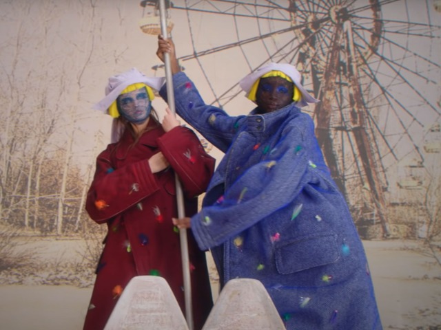 Ода современной молодежи: Смотрите фильм Джона Гальяно для Maison Margiela