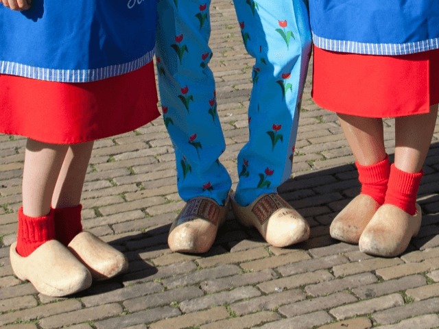 Есть тренд: Туфли-клоги, как на показе Louis Vuitton