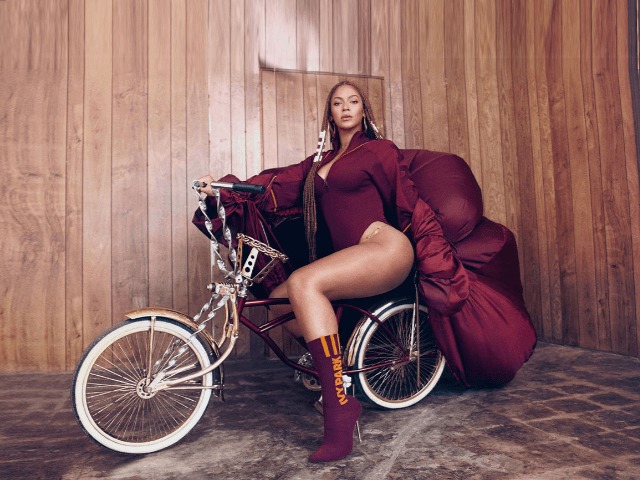 Бейонсе подарила шкаф с одеждой из коллекции Ivy Park x Adidas своим друзьям 