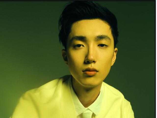 Стрімкий рух життя в новій фотоісторії L'Officiel Hommes