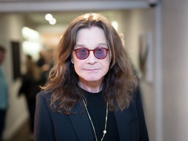 Оззі Осборн запросив українських біженців до свого маєтку в Англії