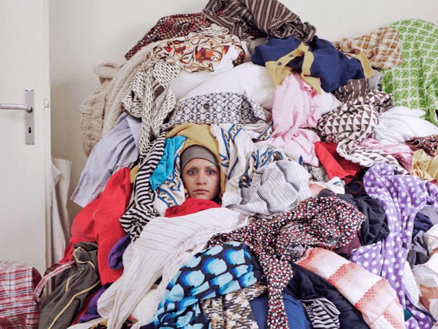 Во Франции компаниям запретили выбрасывать нераспроданные вещи