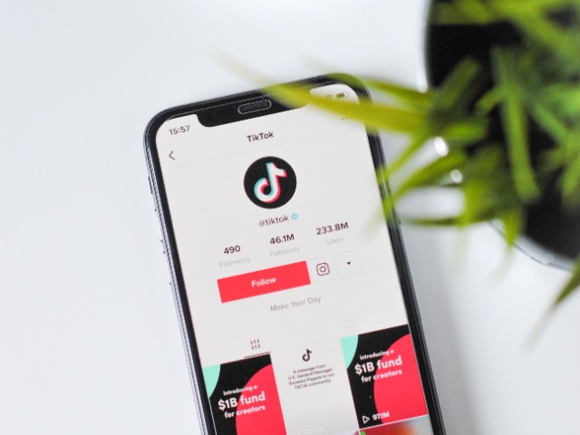 TikTok обогнал Google по количеству посещений за год — теперь это самый просматриваемый ресурс в мире