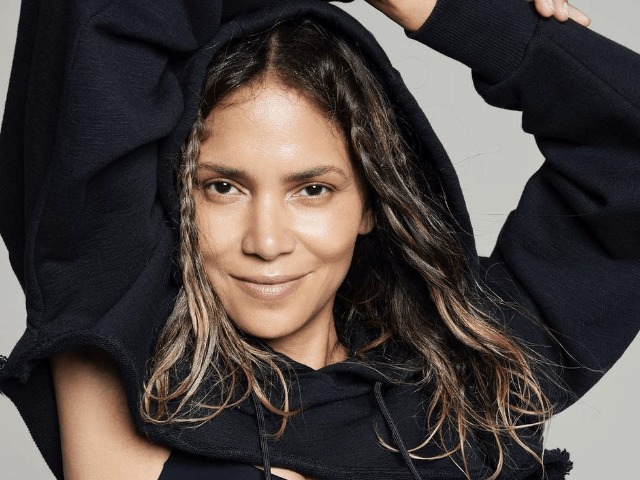 Холли Берри создала коллекцию одежды для фитнеса