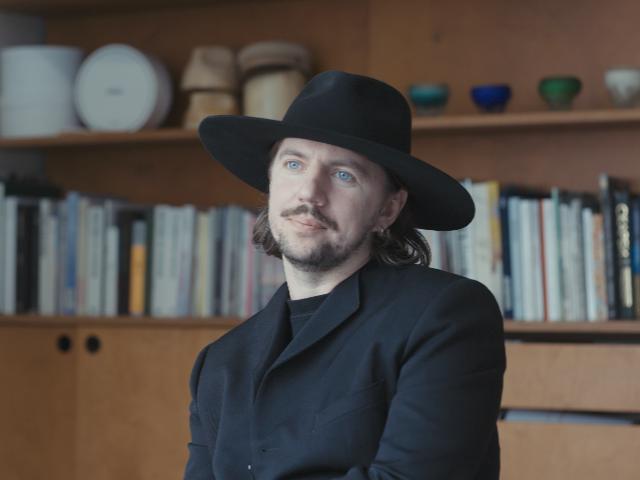 Українська мода під час війни: SKVOT представить документальний фільм «Весна-Літо»