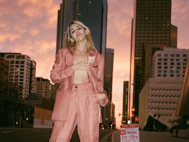 Frolov продовжує досліджувати сексуальність та гендер у новій лінійці Stud