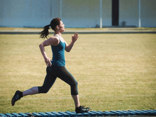 Реальна історія паралімпійської чемпіонки Оксани Ботурчук в трейлері спортивної драми "Пульс"