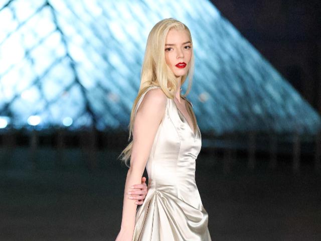 «Лувр, ніч»: 10 яскравих образів з Le Grand Dîner du Louvre