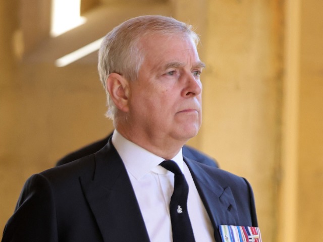 Королевская семья заплатит $ 13 миллионов за урегулирование дела принца Эндрю об изнасиловании