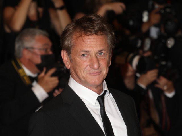 Шон Пенн приехал в Украину снимать документальный фильм