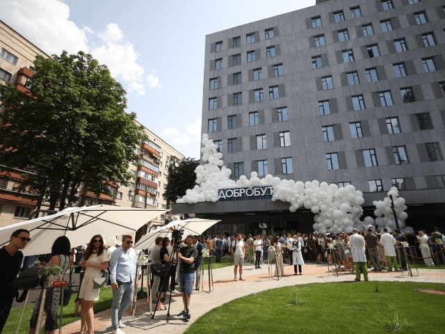 У Києві відкрився Інноваційний центр хірургії серця та судин "Добробут"