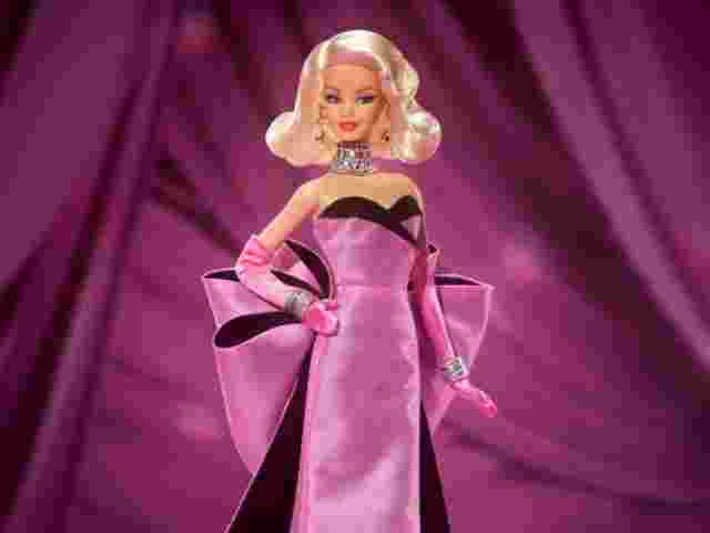 Barbie перетворилася на Мерилін Монро: Mattel представила нову колекційну ляльку