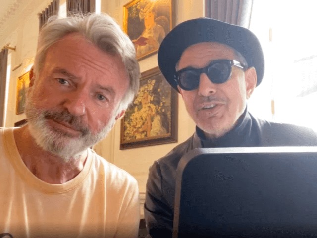 Джефф Голдблюм и Сэм Нил спели дуэтом