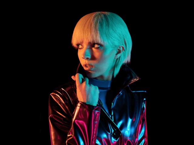 Плей-лист дня: Весеннее настроение от Оли Дибровой 