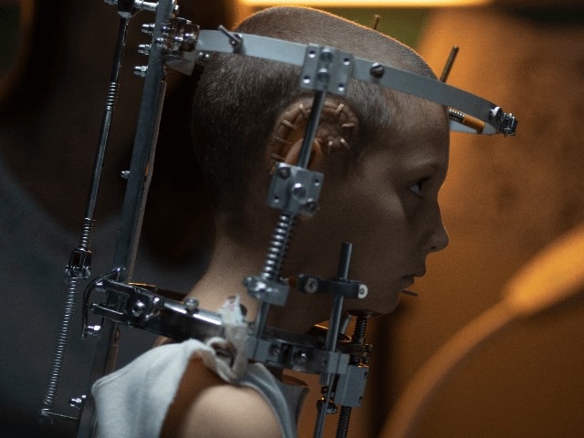 Боди-хоррор "Титан" победил на Каннском кинофестивале: Теперь его покажут в Украине