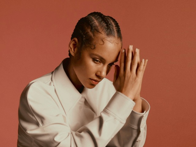 Слушайте: Алиша Киз выпустила песню Good Job в благодарность всем, кто борется с пандемией