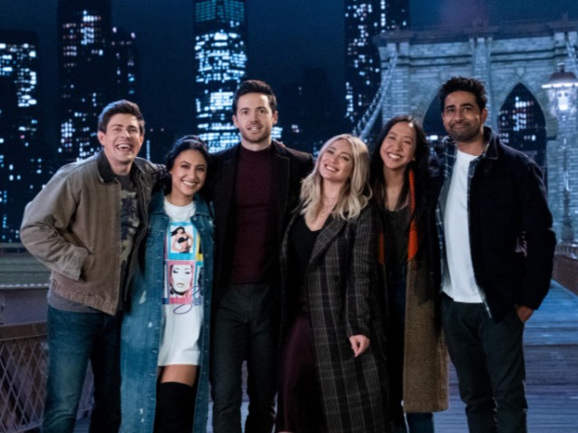 Вышел трейлер сериала "Как я встретила вашего папу" с Ким Кэттролл и Хилари Дафф