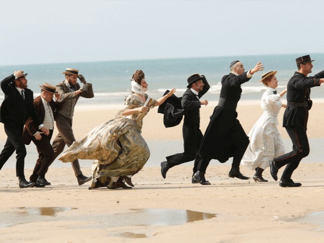 Что посмотреть вечером: 7 комедий в стиле гротеск