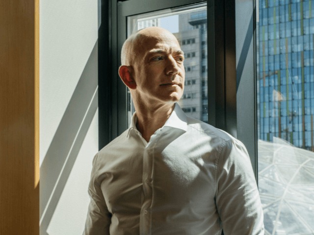 Джефф Безос вложил средства в развитие биохакингового стартапа. Он исследует "вечную жизнь"