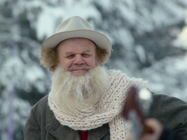 Видео дня: Лука Гуаданьино снял рождественскую короткометражку