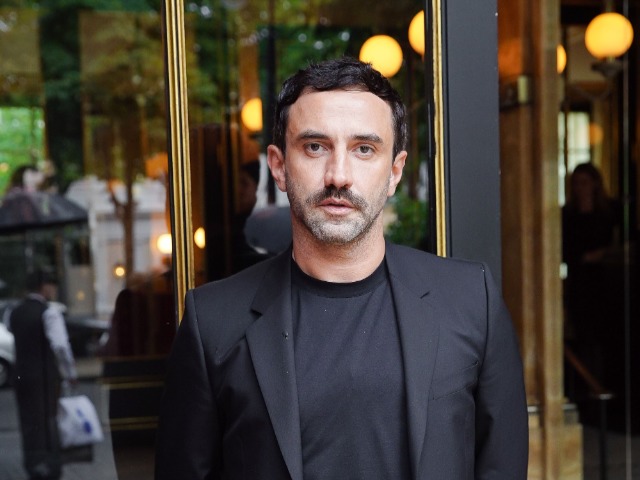 Следующие пре-коллекции Burberry создадут друзья бренда — говорит Риккардо Тиши