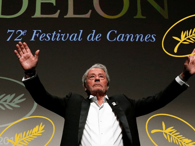 Ален Делон получил "Золотую пальмовую ветвь" в Каннах