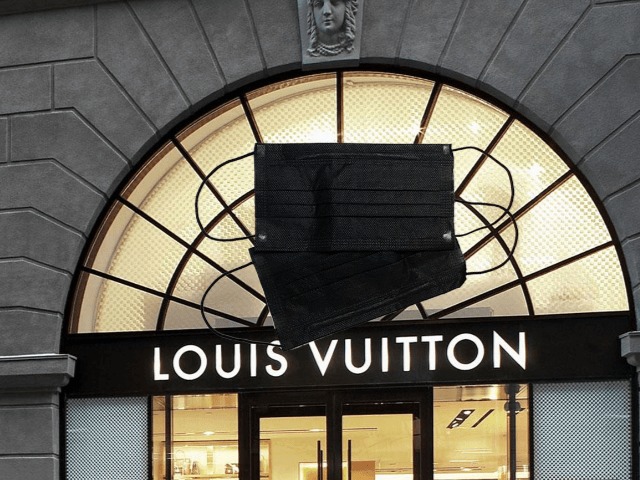 LVMH и Kering передадут миллионы медицинских масок для борьбы с коронавирусом во Франции и Италии
